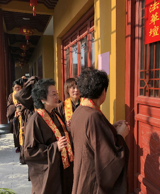 2129993393_副本.jpg